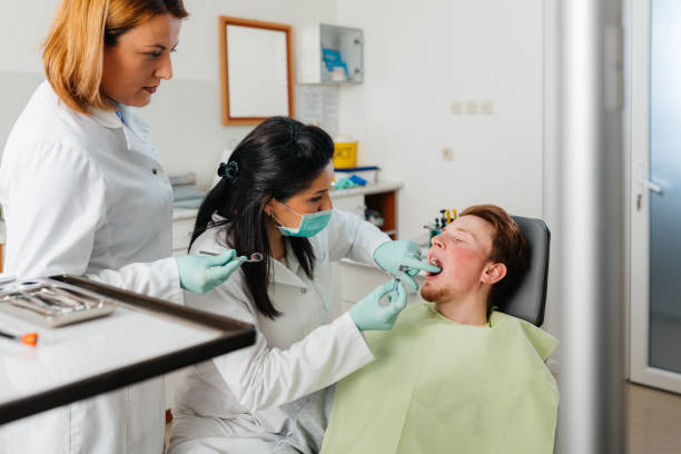 Best Emergency Tooth Extraction in Balch Springs, TX